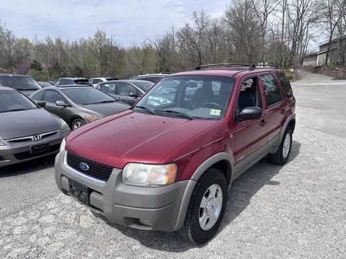 Used 2001 Ford Escape XLT image 2