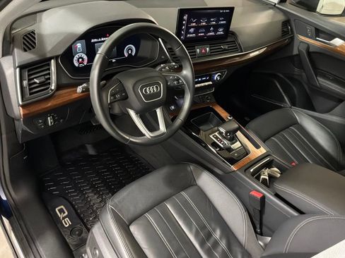 Used 2022 Audi Q5 2.0T Premium Plus w/ Premium Plus Package image 17