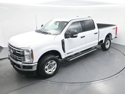 New 2026 Ford F250 XLT w/ FX4 Off-Road Package image 22