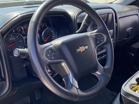 Used 2017 Chevrolet Silverado 1500 LTZ Z71 w/ Midnight Edition image 6