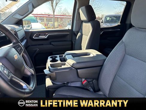 Used 2023 Chevrolet Silverado 1500 LT image 10