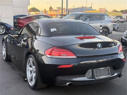 Used 2015 BMW Z4 sDrive35i image 7