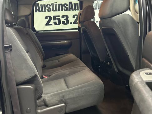 Used 2007 Chevrolet Silverado 2500 LT w/ 2LT Convenience Package AWD/4WD image 12
