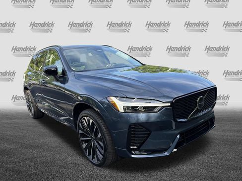 New 2026 Volvo XC60 B5 Ultra w/ Protection Package Premier AWD/4WD image 2