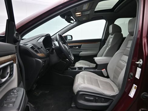 Used 2018 Honda CR-V Touring image 24