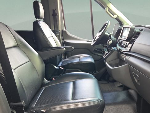 Used 2022 Ford Transit 350 XL image 19