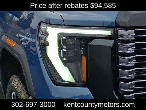 New 2026 GMC Sierra 2500 Denali Ultimate image 9