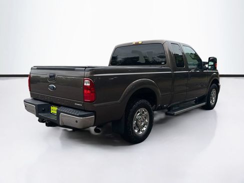 Used 2016 Ford F250 XLT w/ XLT Premium Package RWD image 5