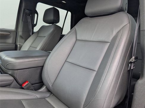 Used 2025 Chevrolet Tahoe Z71 w/ Z71 Off-Road Package image 11