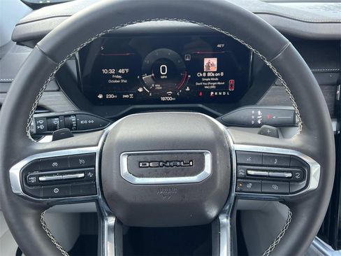 Certified 2024 GMC Acadia Denali w/ LPO, Floor Liner Package image 20