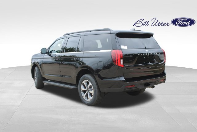 New 2027 Ford Expedition Active RWD image 4