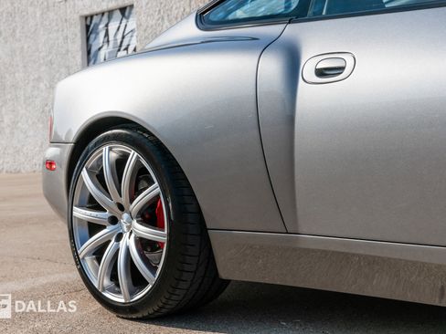 Used 2005 Aston Martin Vanquish S image 19