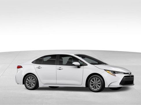 New 2026 Toyota Corolla LE image 13