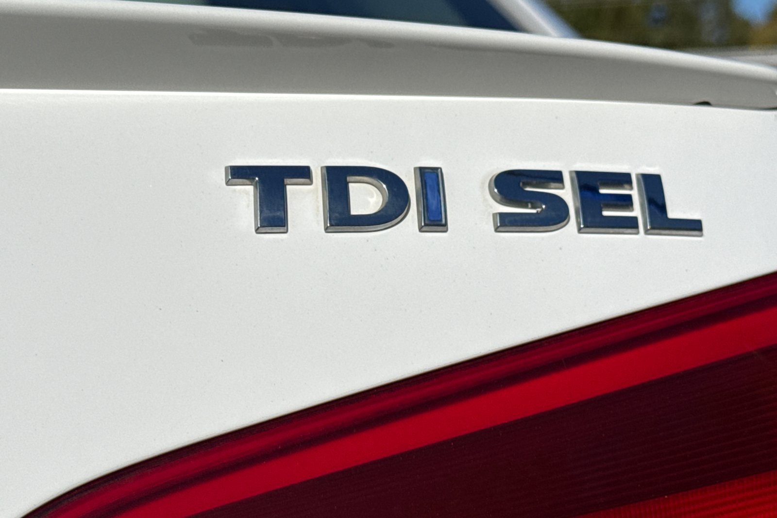 Used 2013 Volkswagen Passat TDI SEL Premium FWD image 27