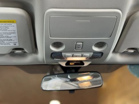 Used 2020 Ford EcoSport SE image 39