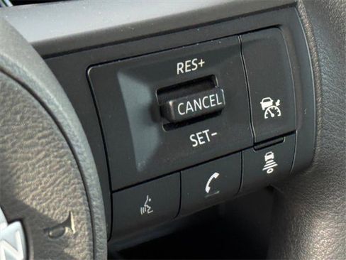 Certified 2025 Nissan Kicks S image 11