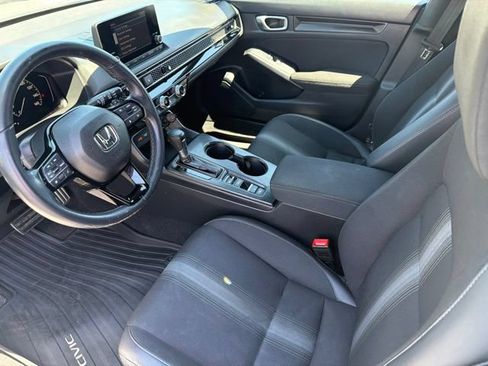 Used 2024 Honda Civic Sport image 13