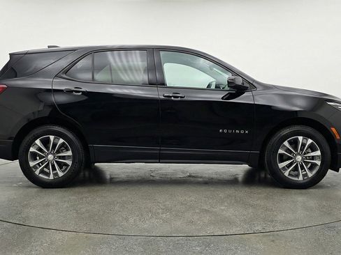 Used 2025 Chevrolet Equinox LT image 11