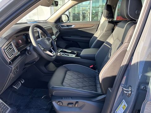 New 2026 Volkswagen Atlas SEL Premium R-Line AWD/4WD image 9
