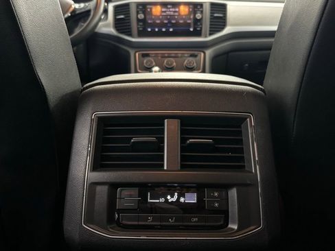 Used 2018 Volkswagen Atlas SE AWD/4WD image 10