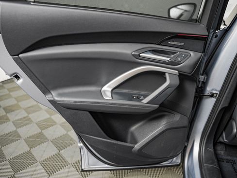 Certified 2025 Audi Q5 Premium Plus w/ Premium Plus AWD/4WD image 25
