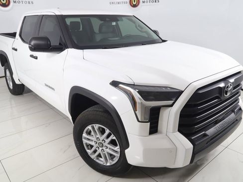 Used 2024 Toyota Tundra SR5 w/ SR5 Convenience Package image 16