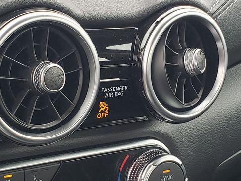 Certified 2025 Nissan Sentra SV w/ All-Weather Package image 31