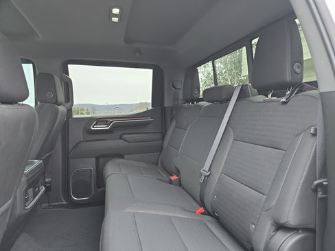 Used 2022 Chevrolet Silverado 1500 RST w/ Convenience Package II image 16