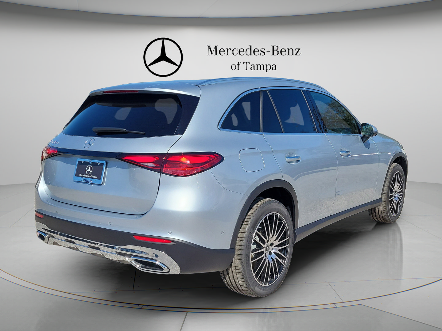 Certified 2026 Mercedes-Benz GLC 300 image 3