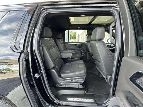 New 2026 Chevrolet Suburban RST w/ Comfort Package RWD image 28