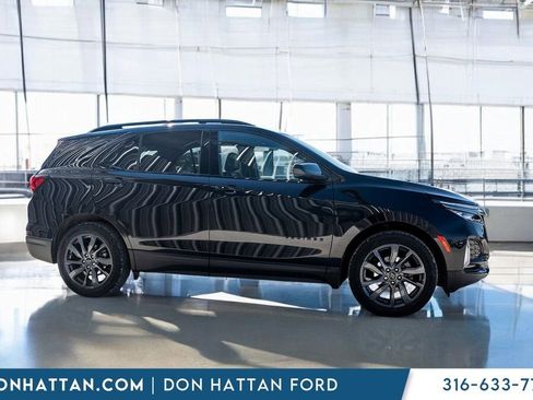 Used 2022 Chevrolet Equinox RS w/ LPO, Floor Liner Package image 32