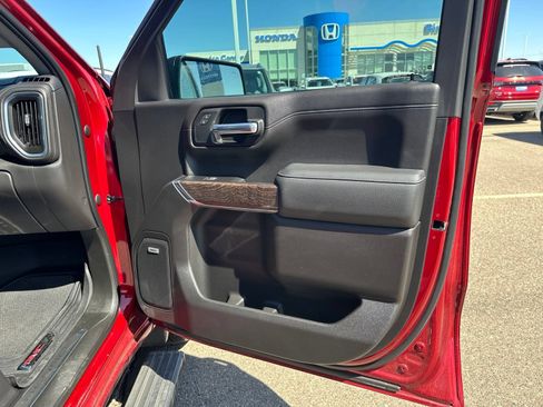Used 2022 GMC Sierra 1500 Denali w/ Denali Premium Package AWD/4WD image 45