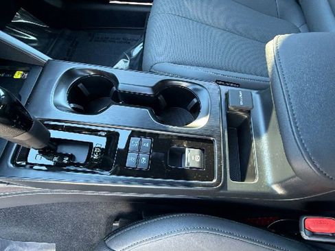 New 2026 Subaru Outback Limited XT AWD/4WD image 13