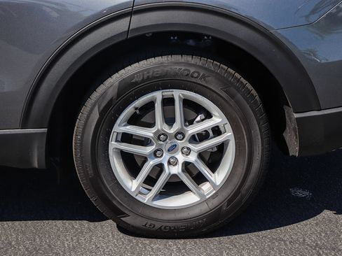 Used 2026 Ford Explorer Active RWD image 8