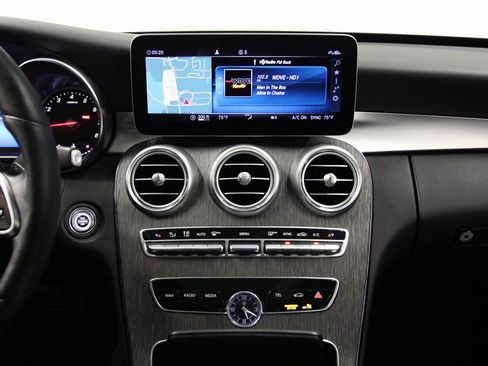 Used 2019 Mercedes-Benz C 300 4MATIC Sedan image 14