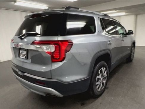 Used 2023 GMC Acadia SLE w/ Driver Convenience Package image 8
