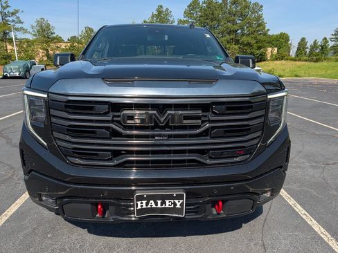 Used 2024 GMC Sierra 1500 AT4 w/ AT4 Premium Package AWD/4WD image 27