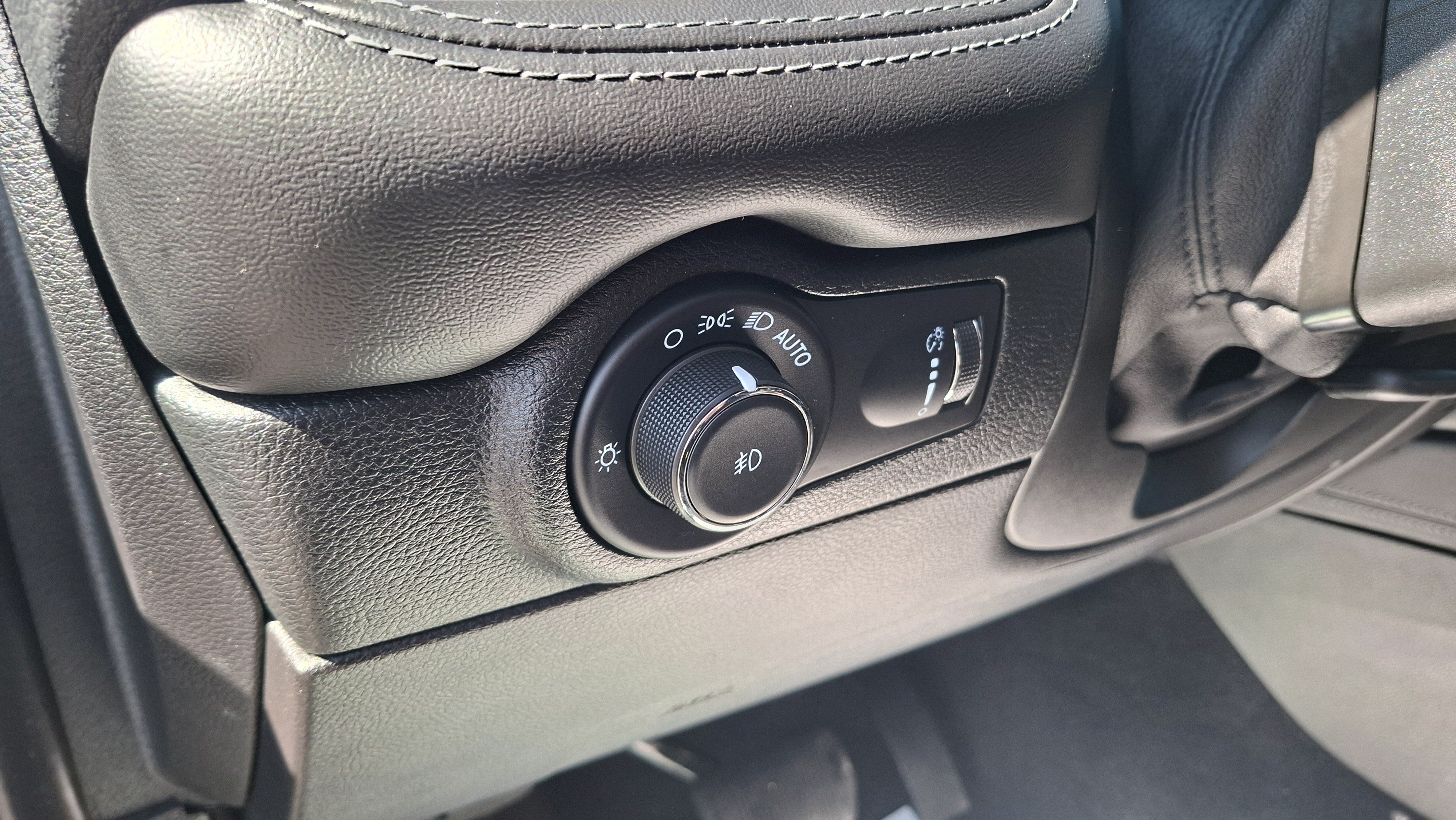 Used 2022 Dodge Durango GT AWD/4WD image 10