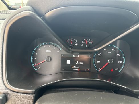 Used 2022 Chevrolet Colorado Z71 AWD/4WD image 22