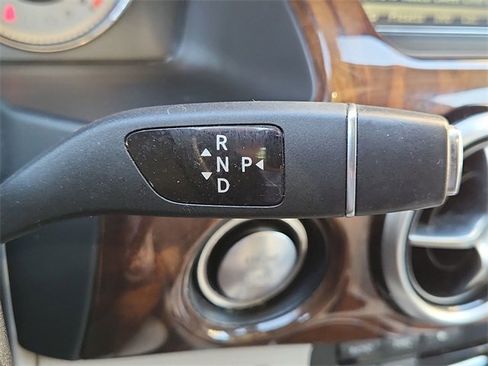 Used 2014 Mercedes-Benz GLK 350 2WD image 16