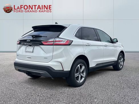 Used 2023 Ford Edge SEL w/ Convenience Package AWD/4WD image 7