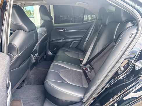 Used 2024 Toyota Camry XLE image 21