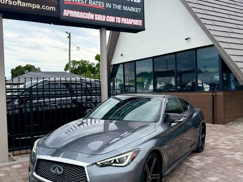 Used 2020 INFINITI Q60 3.0t Luxe RWD image 3