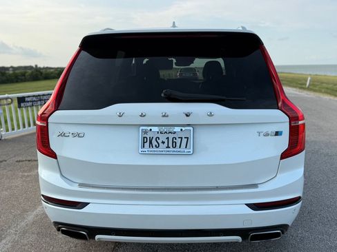 Used 2017 Volvo XC90 T6 R-Design w/ Vision Package AWD/4WD image 6