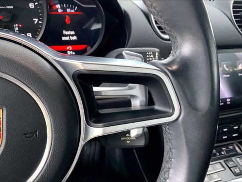 Used 2019 Porsche 718 Boxster RWD image 24