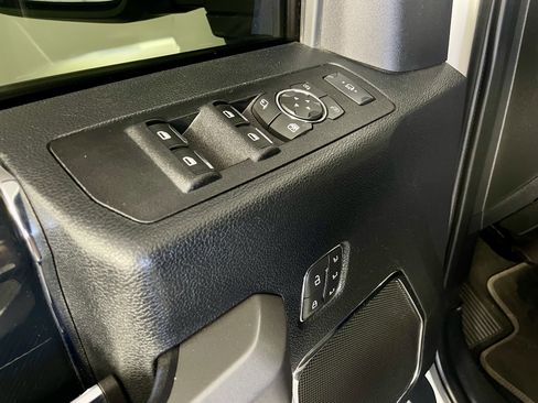 Used 2020 Ford F350 Platinum image 18