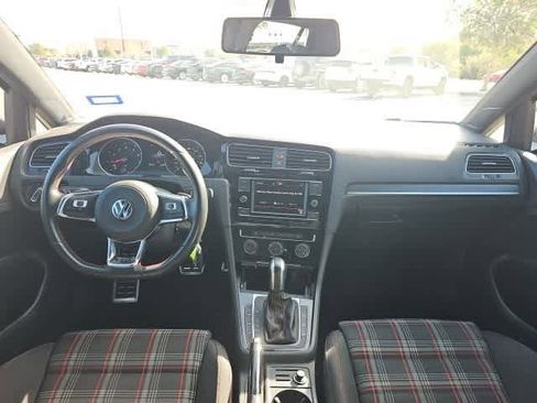 Used 2020 Volkswagen GTI S image 20