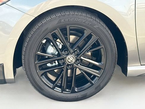 Certified 2026 Toyota Camry SE w/ Convenience Package FWD image 30