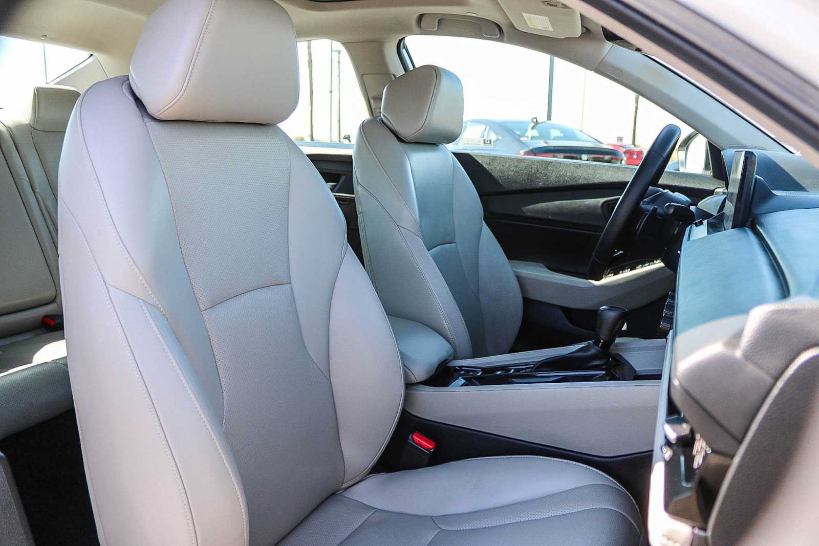 Certified 2025 Honda Accord EX-L image 16