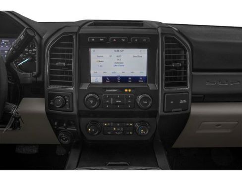 Used 2021 Ford F250 XLT w/ FX4 Off-Road Package AWD/4WD image 12